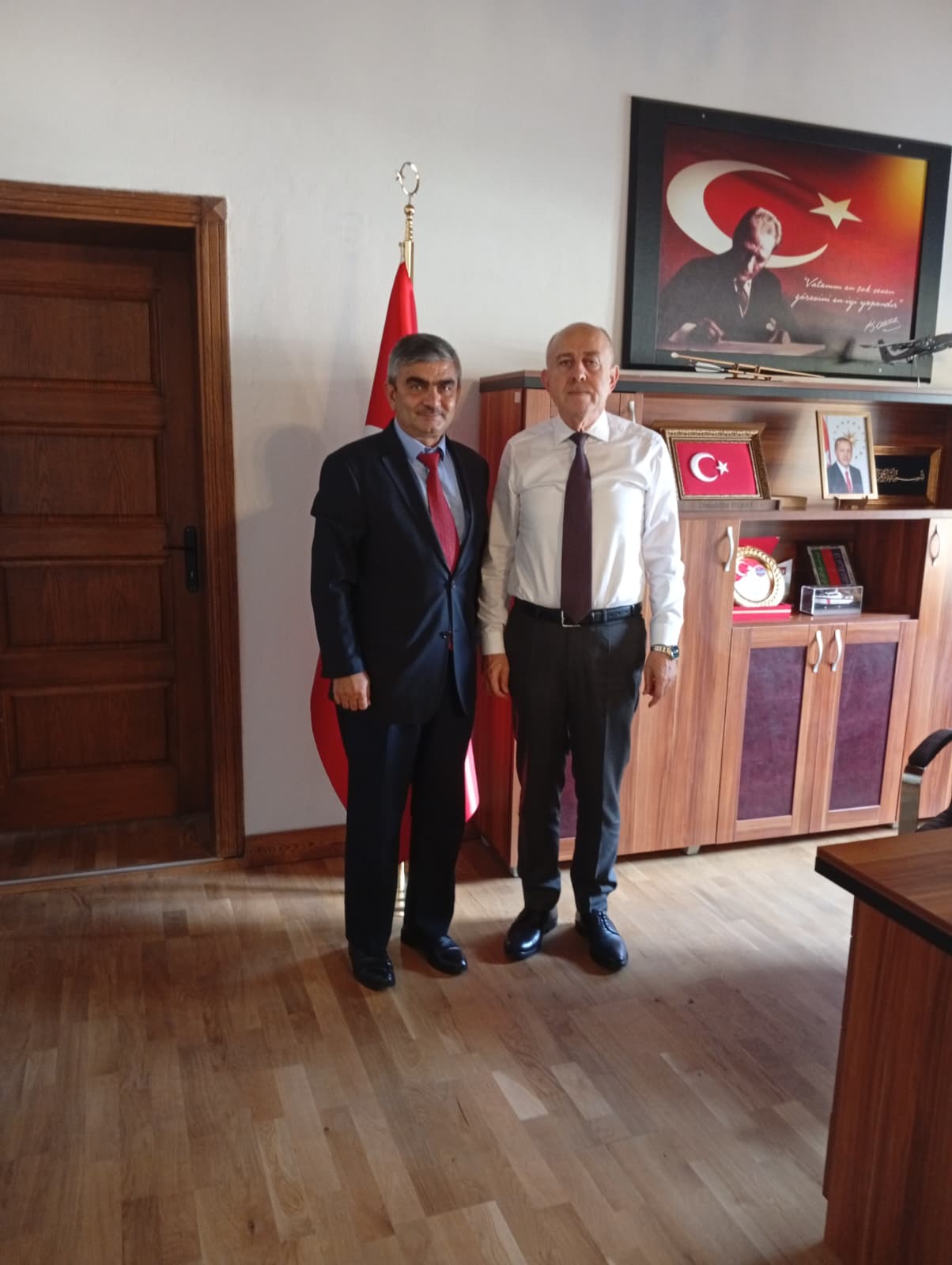 KARACABEY KAYMAKAMINA HAYIRLI OLSUN ZİYARETİ