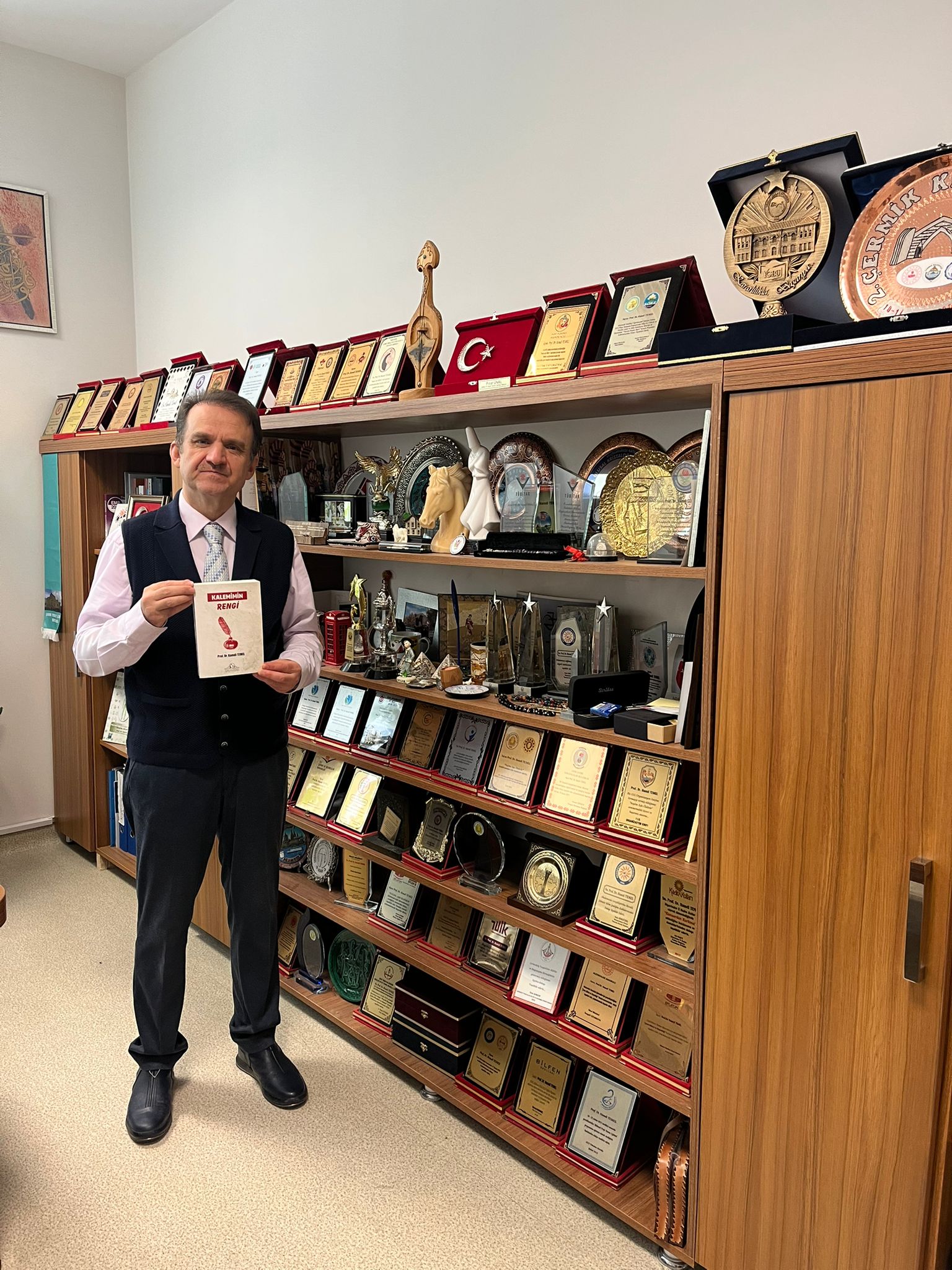 Sarı Kantaron: Gelenekten Bilime Uzanan Şifa Bitkisi 