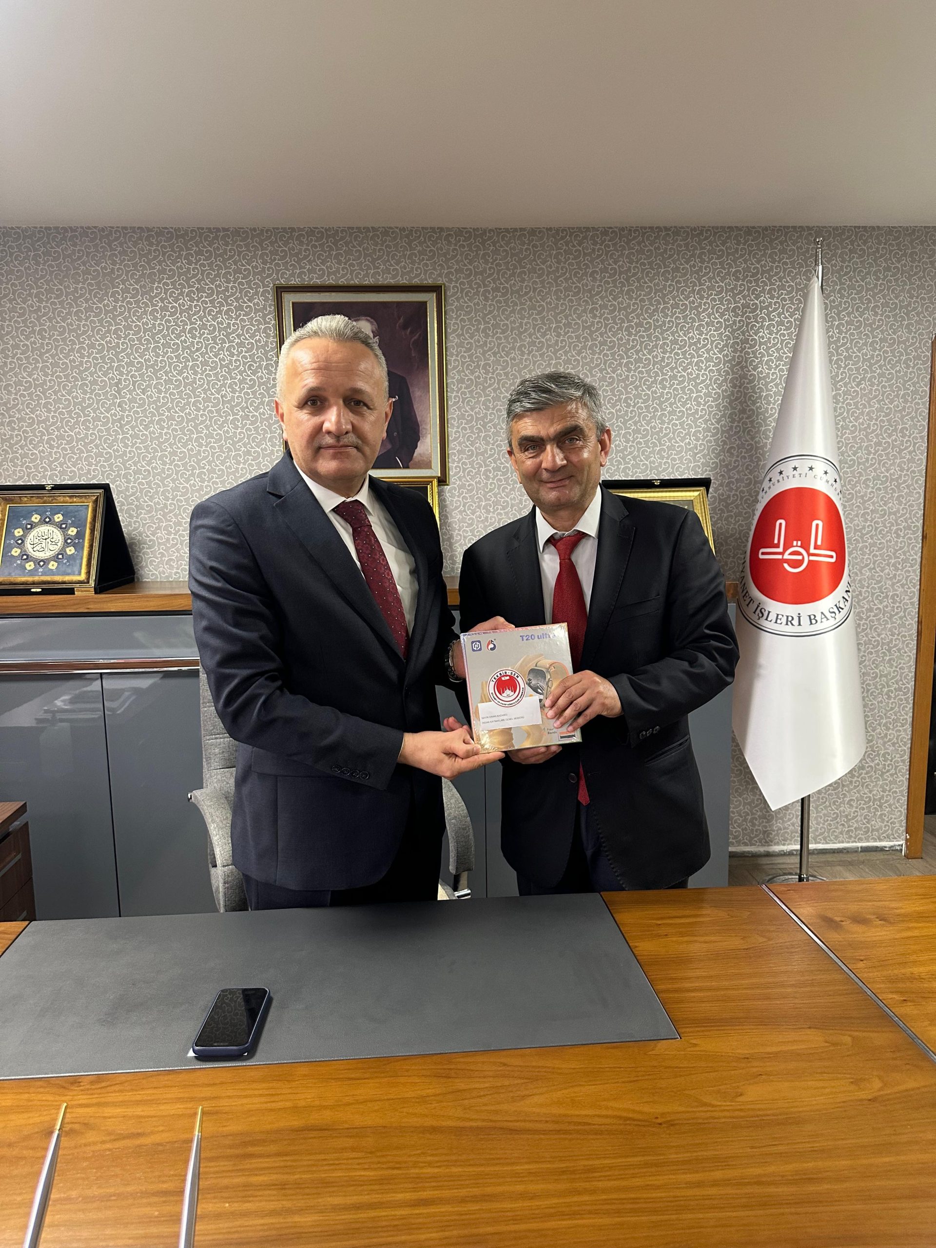 Genel Başkan Demirkaya’dan Diyanet’te “Çözüm” Odaklı Ziyaret Trafiği: Hedef Tüm Personelin Refahı!